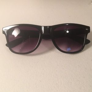 Fashion unisex Wayfarer style sunglasses-black-